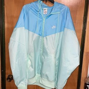 Like New Men’s Tall XL Bright Blue Nike Windrunner Jacket